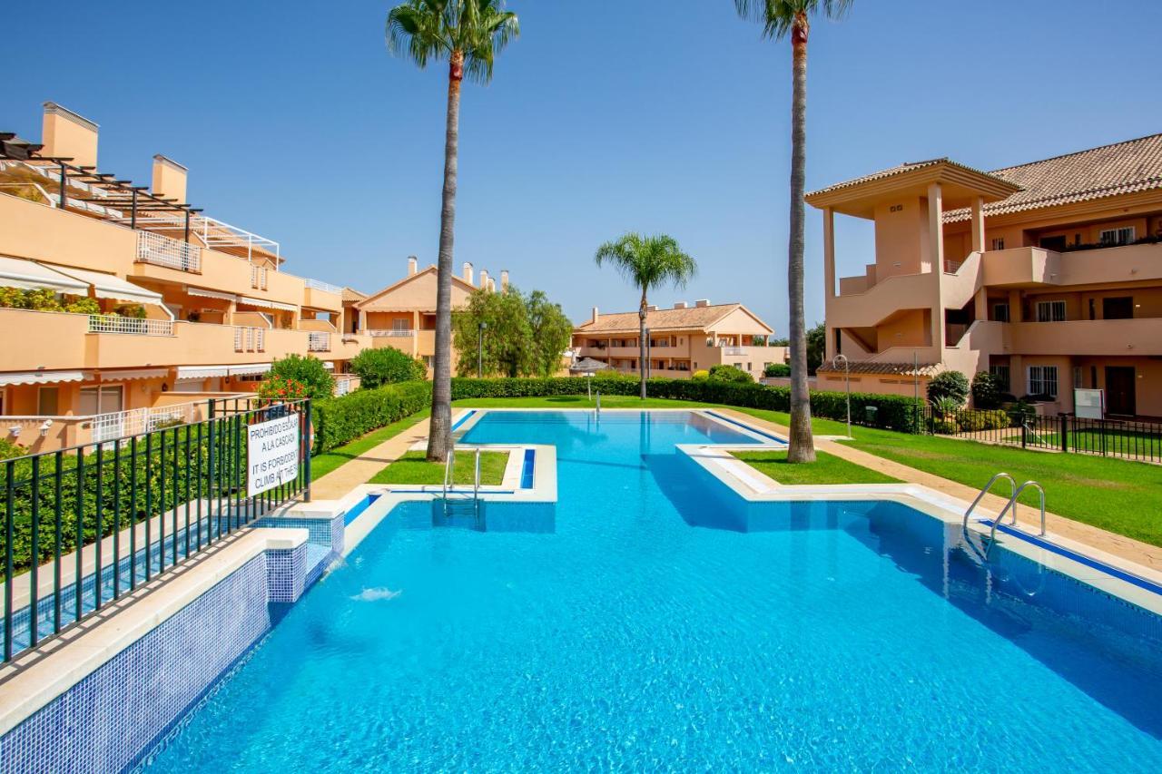 Beautiful Apartment With Big Terrace And Access To 3 Pools Elviria 马尔韦利亚 外观 照片